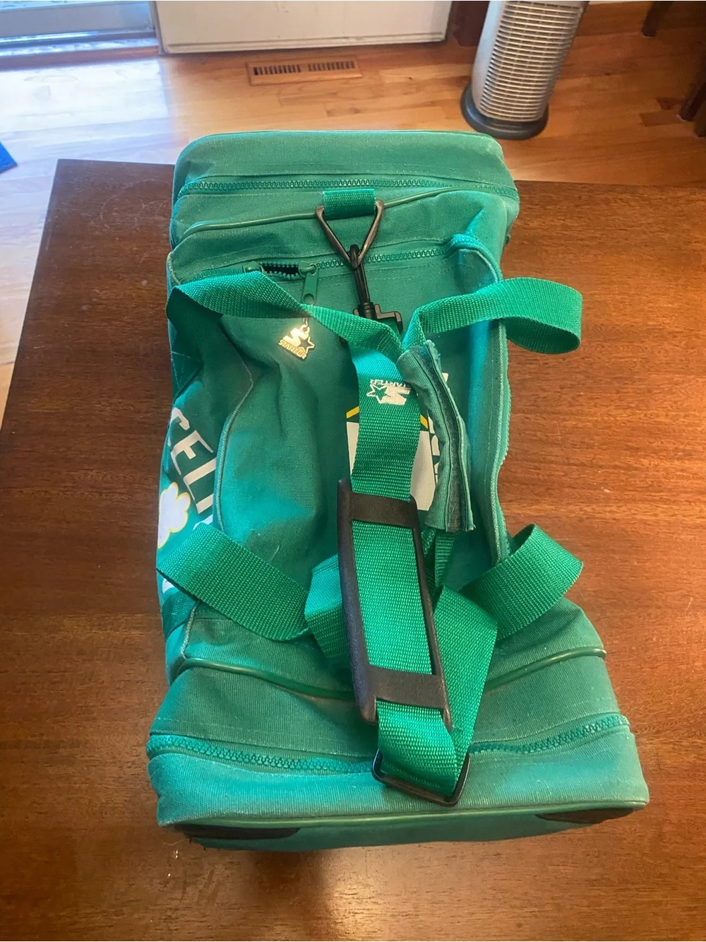 Vintage 80s Starter Boston Celtics NBA green Duffle Gym Travel Bag